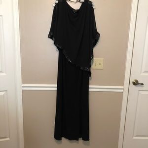 EUC Full Length Formal Black Dress 16w.